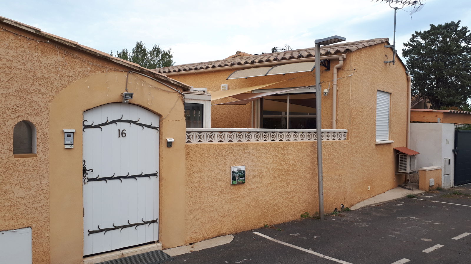 Hele Huis Marseillan 253602