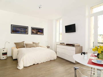 Roomlala | Wspaniałe umeblowane studio