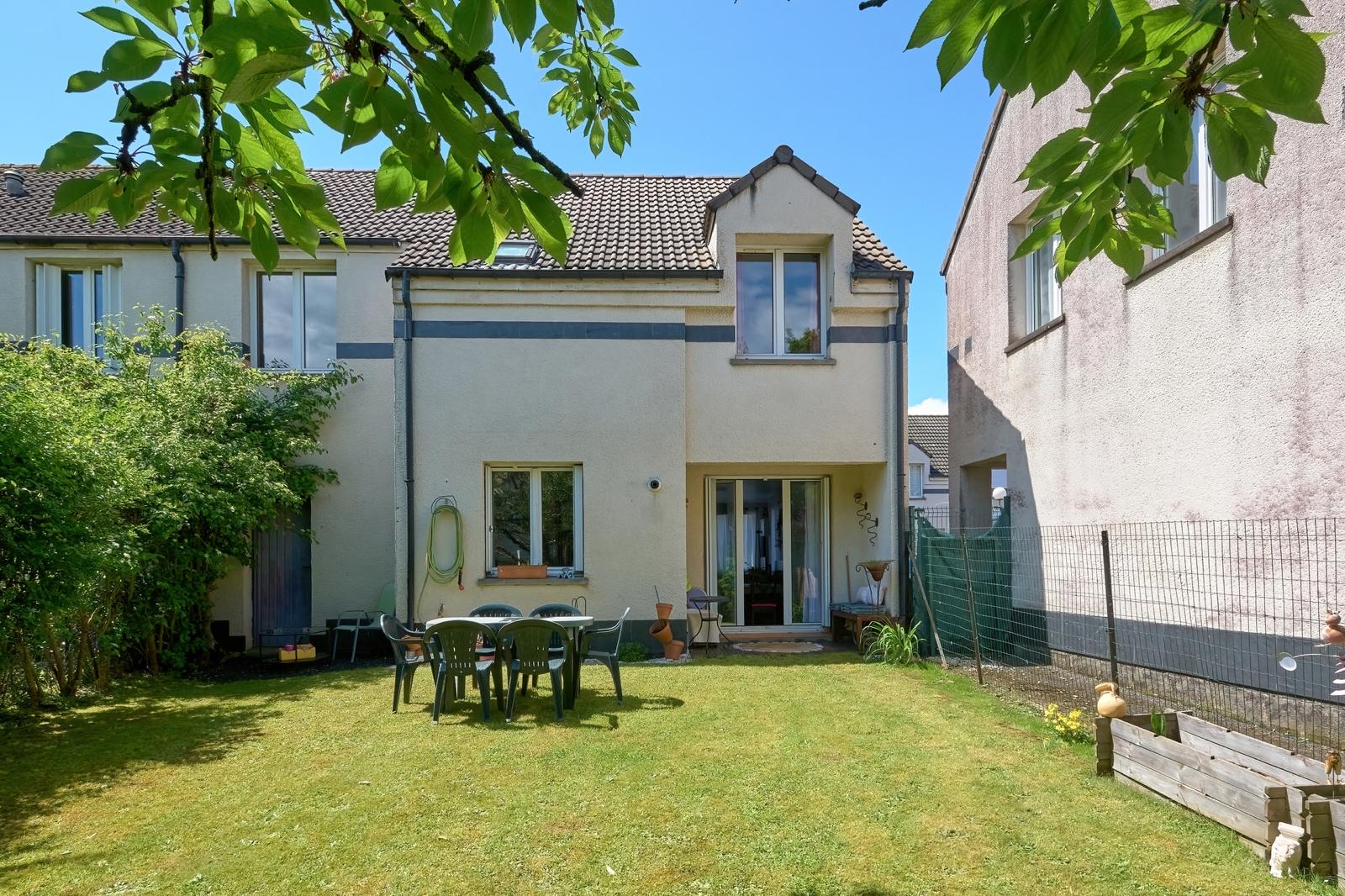 Kolokacja Courdimanche 569751