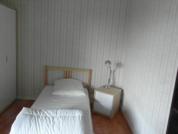 Roomlala | Wspólne zakwaterowanie dla 3 studentów