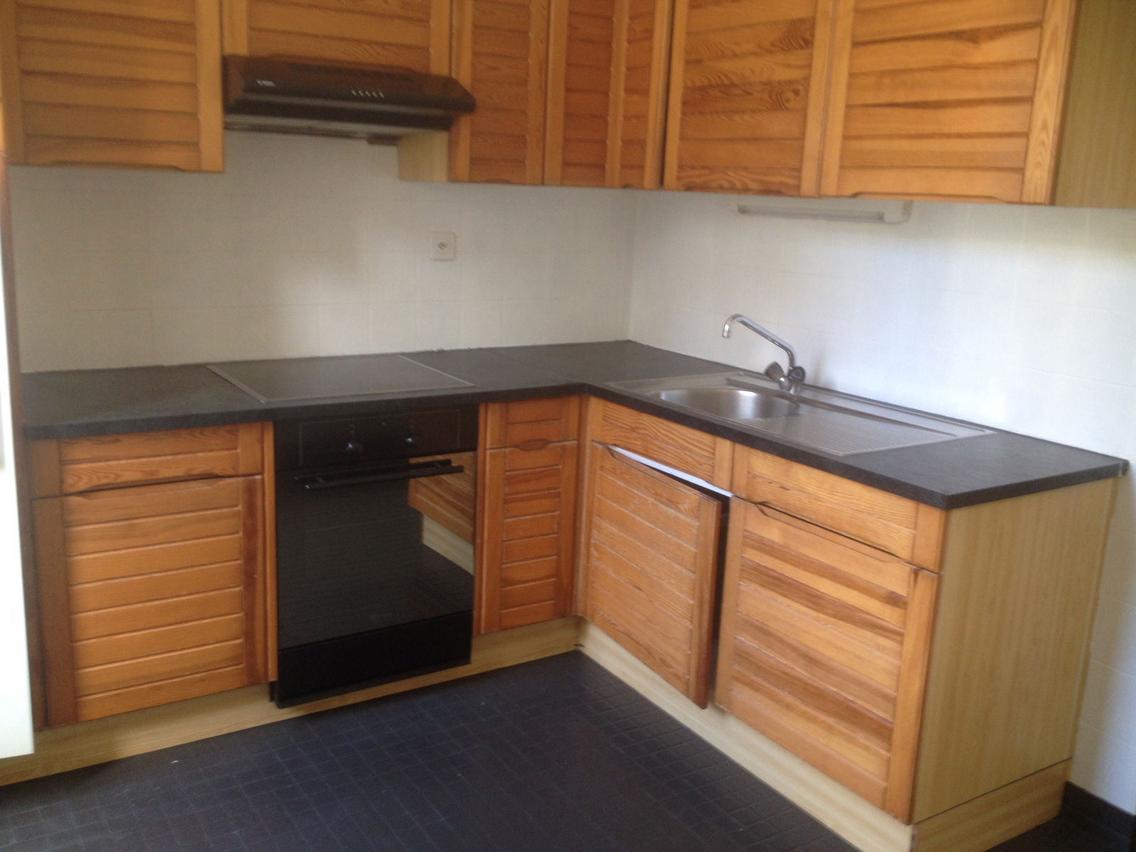 Kolokacja Neuchâtel 136189