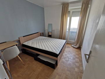 Roomlala | Wspólne zakwaterowanie w pięknym, niedawno odnowionym mieszkaniu