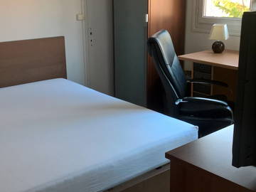 Roomlala | Wspólne zakwaterowanie w Wersalu