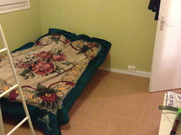 Roomlala | Wspólny pokój w F4
