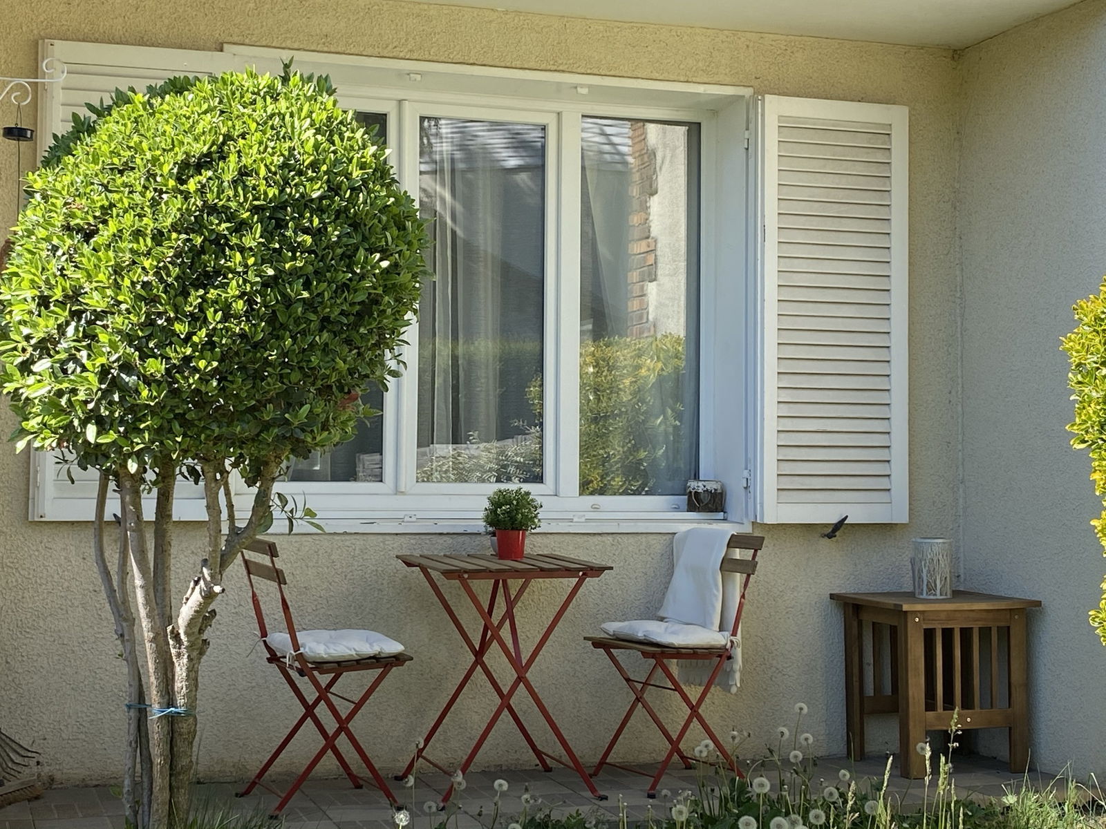 Kolokacja Saint-Germain-lès-Corbeil 250327