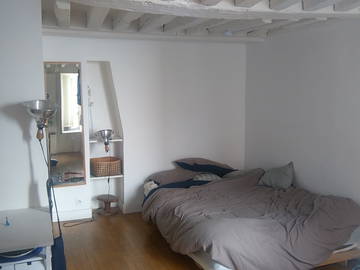 Roomlala | Wyjątkowe studio Marais na wynajem w lipcu/sierpniu