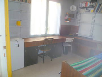 Roomlala | Wynajęcie pokoju w domu prywatnym