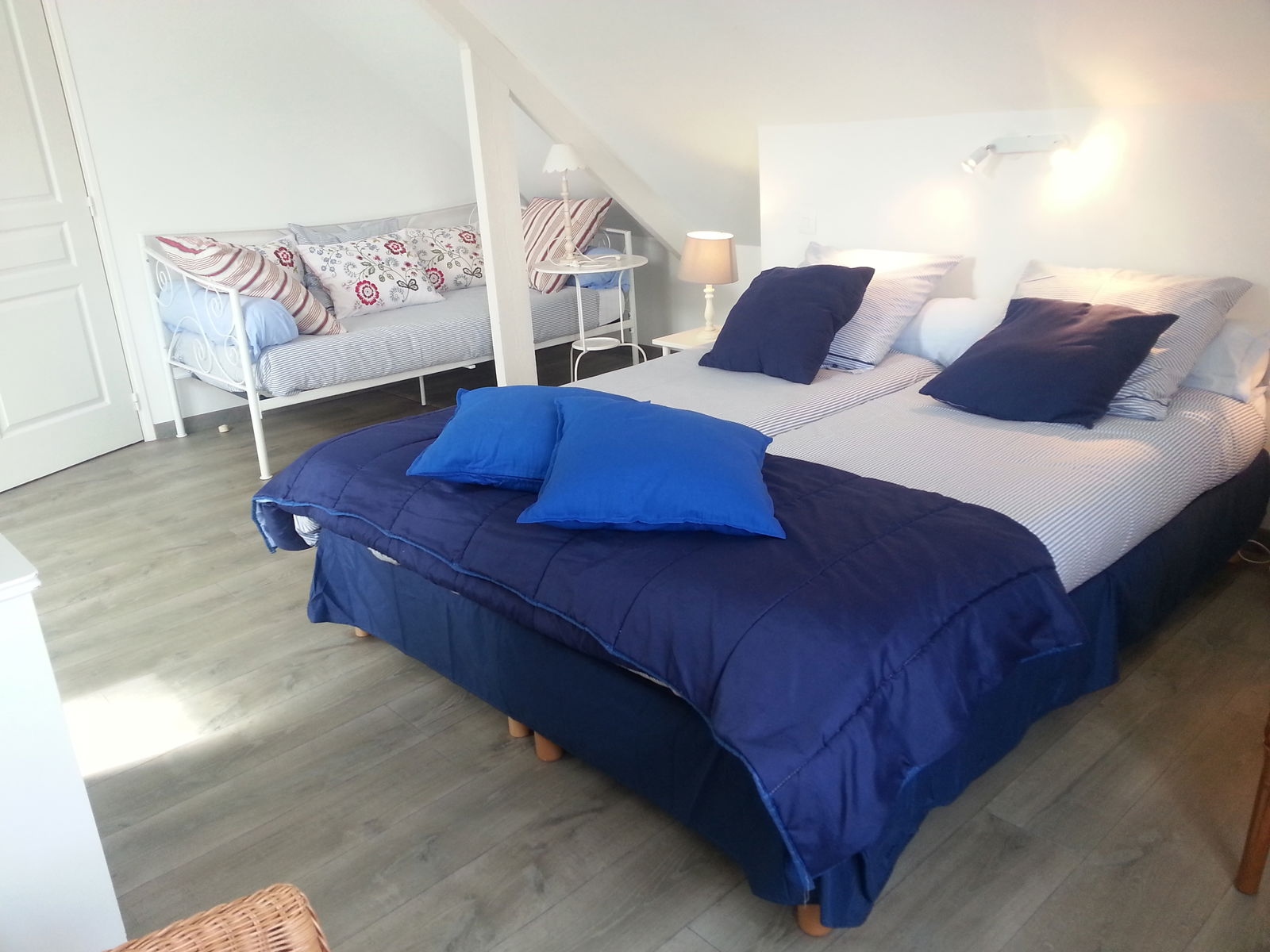 Niezależne Studio Rennes 95975