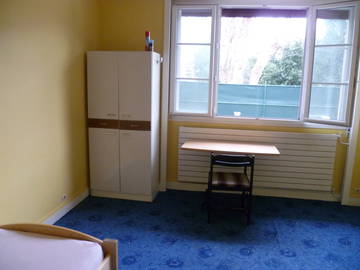 Roomlala | Wynajem pokoju 14m²