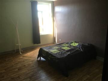 Roomlala | Wynajem pokoju (Kot) w Charleroi (Montignies-Sur-Sambre)