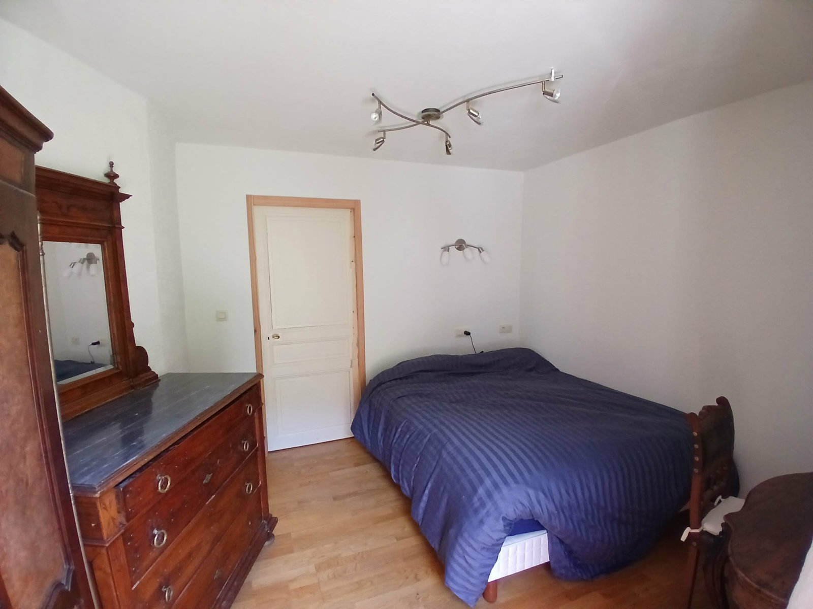 Homestay Saint-Martin-d'Arc 670097
