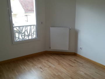 Roomlala | Wynajem Sezonowy Apartamentu 2-pokojowego