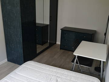 Roomlala | Wynajem umeblowanego pokoju