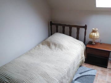 Roomlala | Wynajmę pokój u rodziny goszczącej dla 1 osoby
