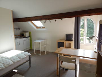 Roomlala | Wynajmę studio 18m² w domu rezydenta, nad kanałem