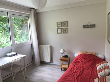 Roomlala | Wynajmij 1 umeblowany pokój indywidualny