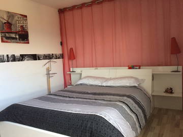 Roomlala | Wynajmij cichy pokój