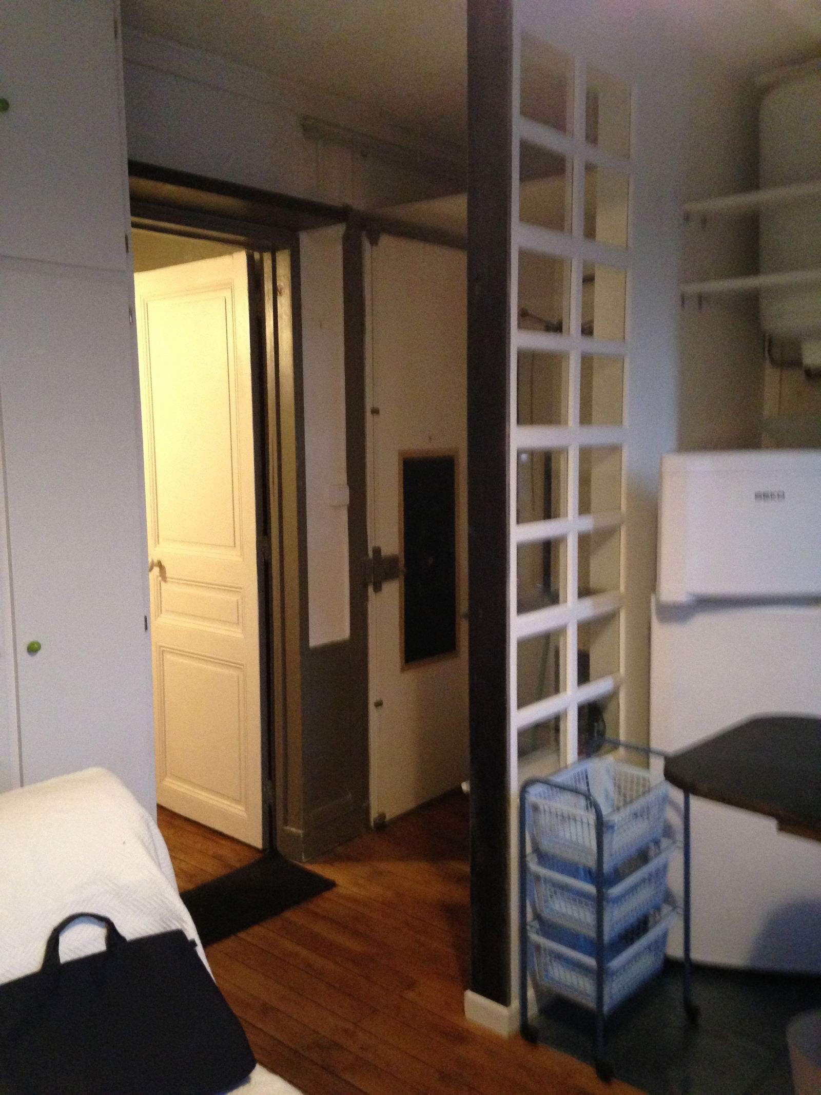 Kolokacja Ivry-sur-Seine 80656