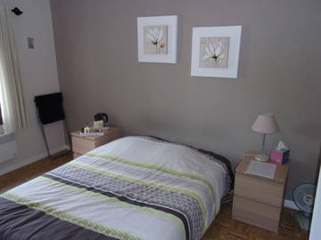 Roomlala | Wynajmij Prywatny Pokój Blisko Metz