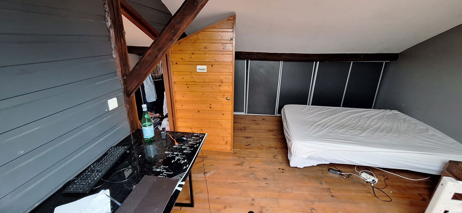 Kolokacja Suresnes 397688