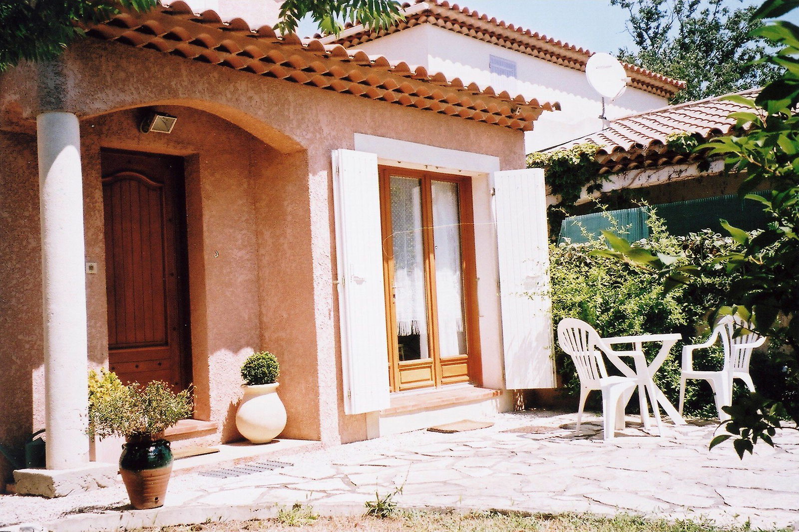 Itsenäinen Studio Marseille 69341