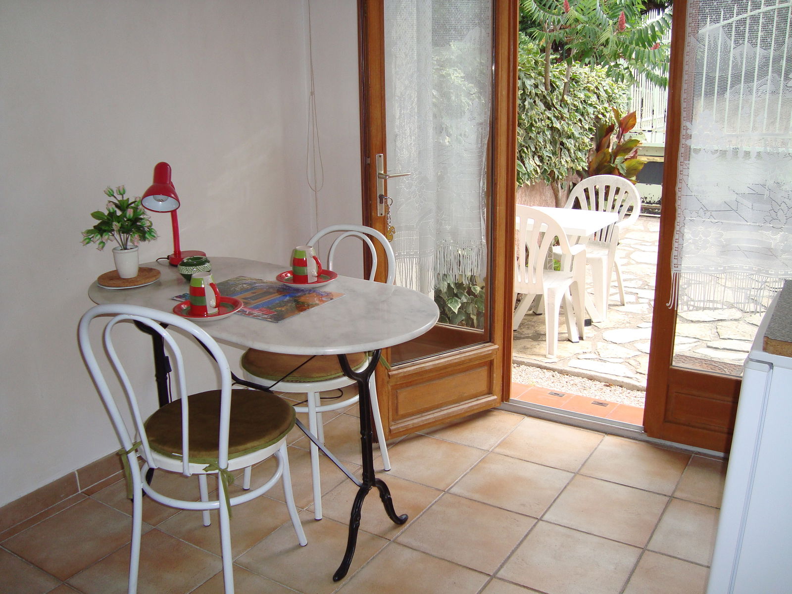 Itsenäinen Studio Marseille 69341