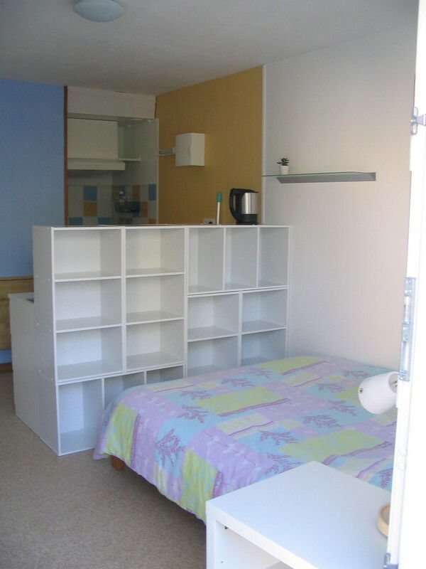 Itsenäinen Studio Couëron 79882