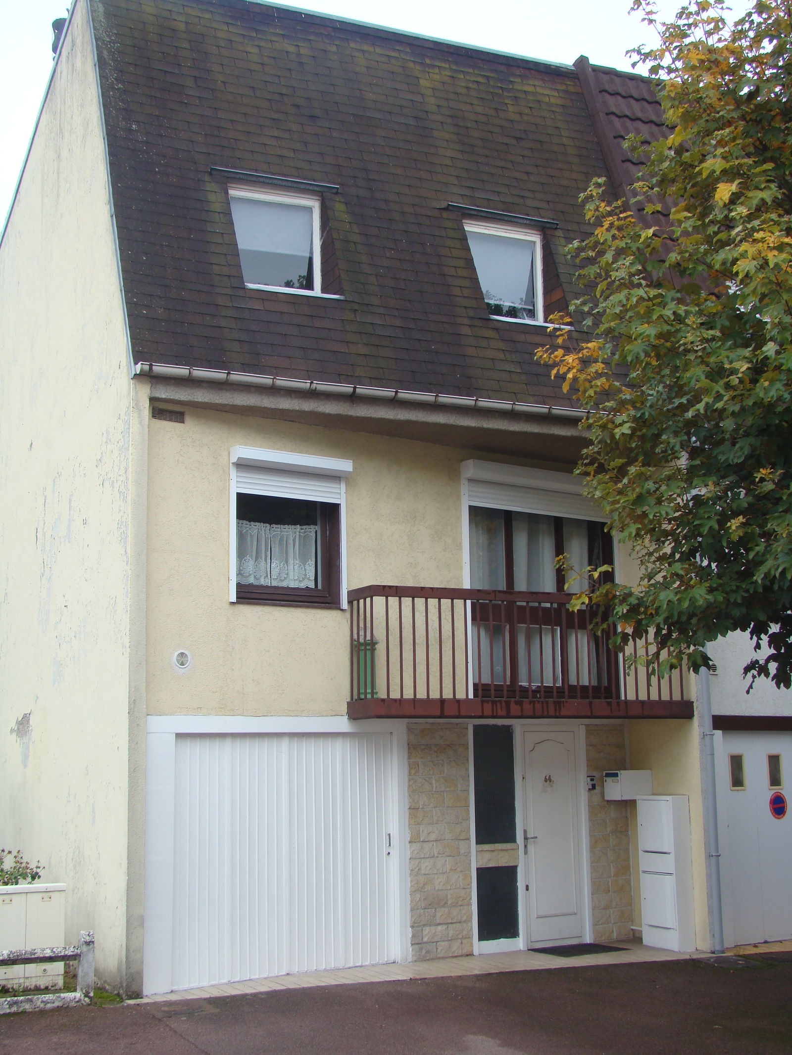 Kotimajoitus Courcouronnes 183900