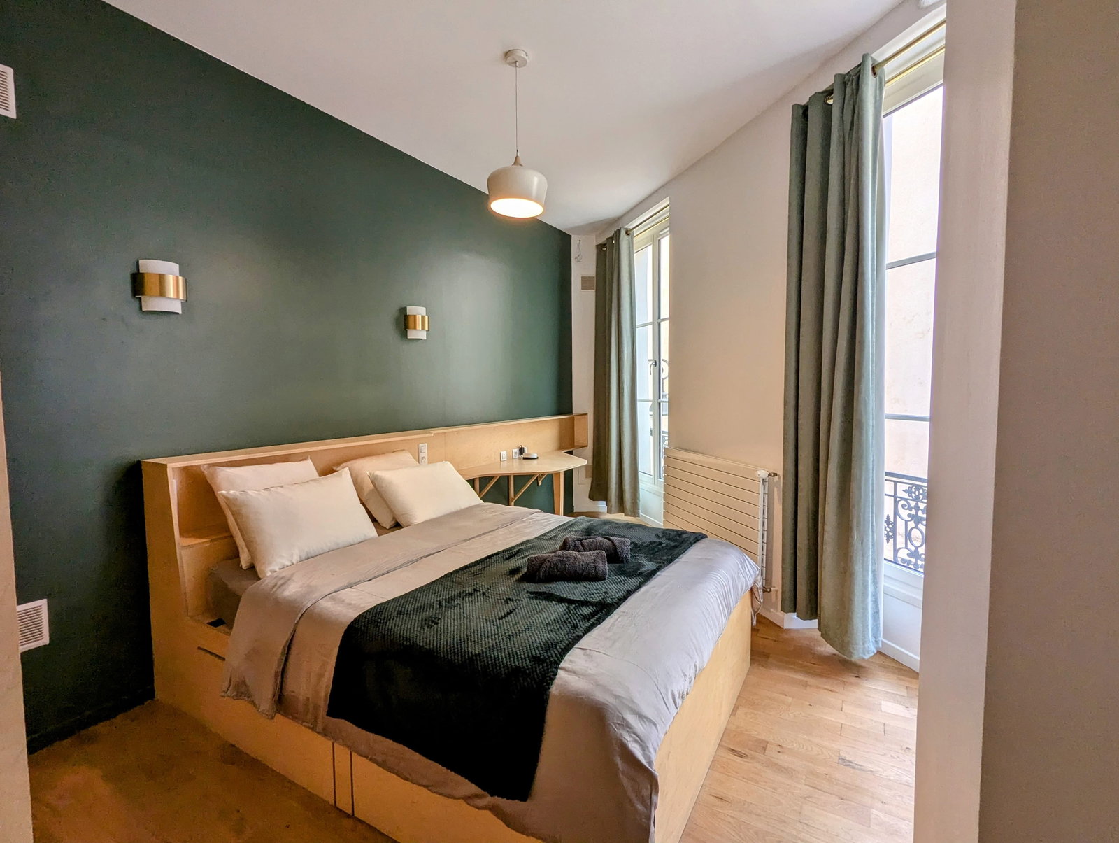 Homestay Paris 666143