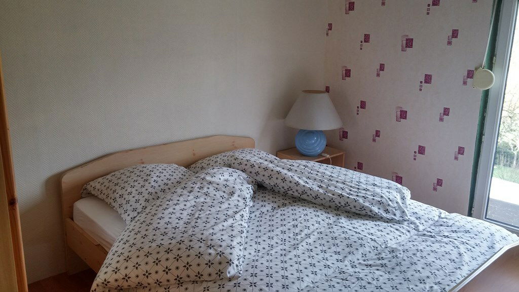 Homestay Esboz-Brest 127566