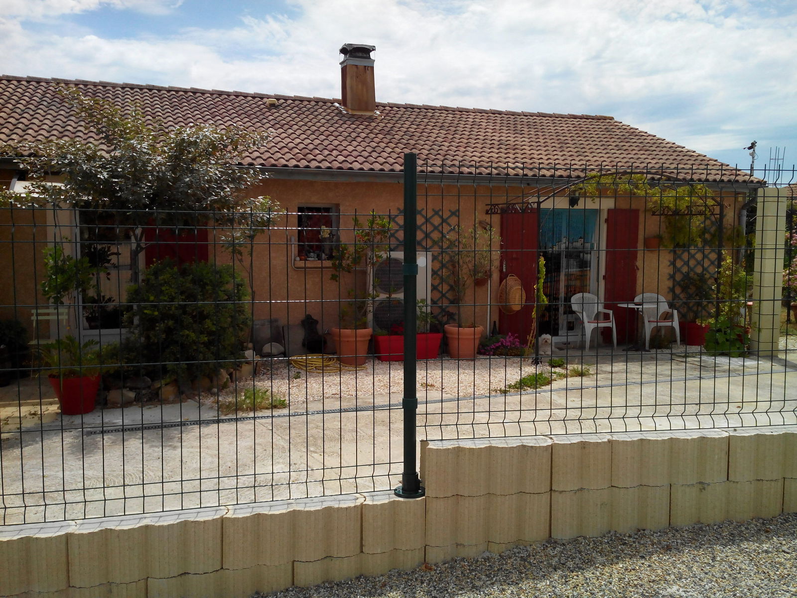 Homestay Villeneuve-de-Berg 215052