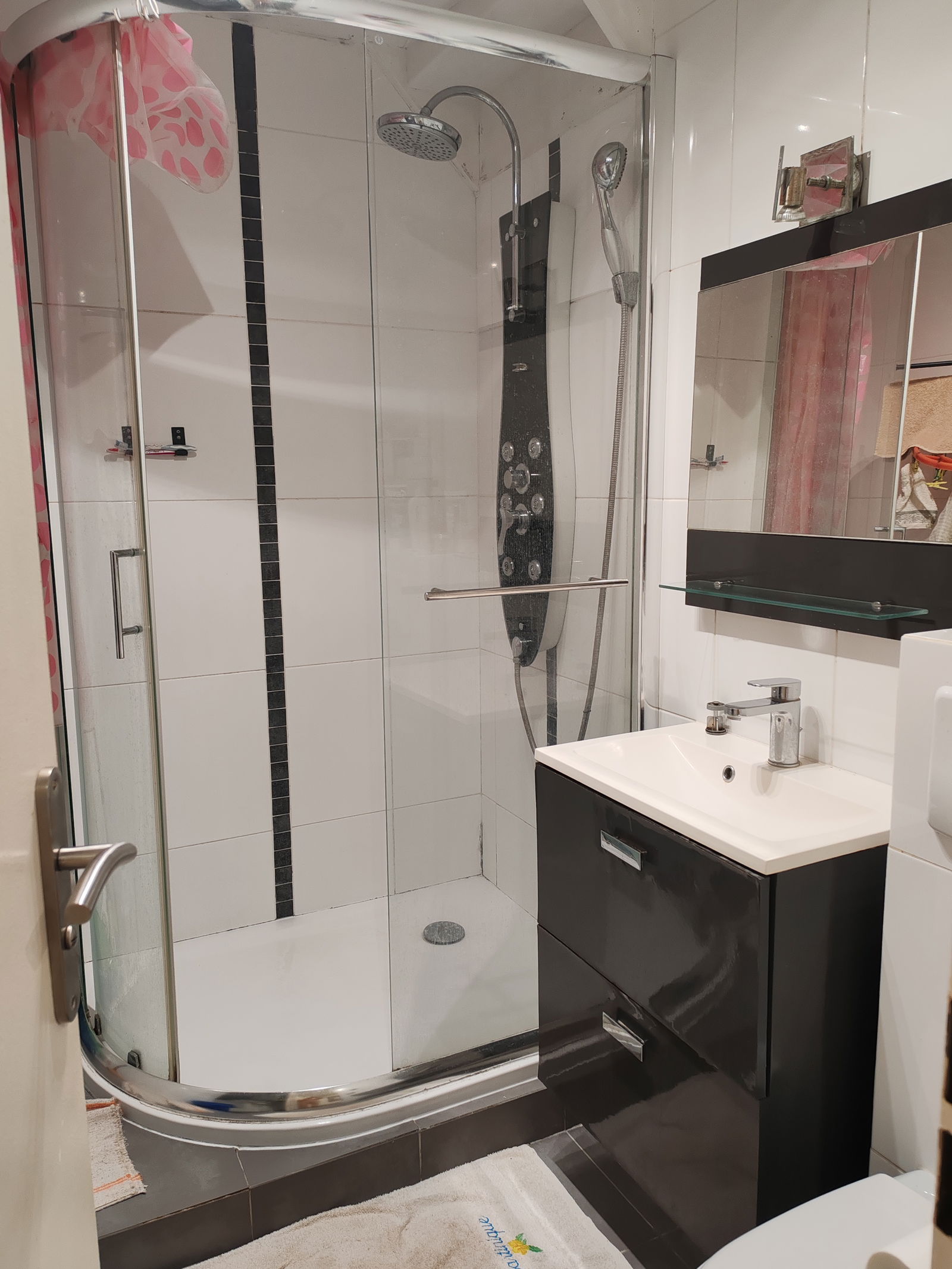 Homestay Cergy 475962