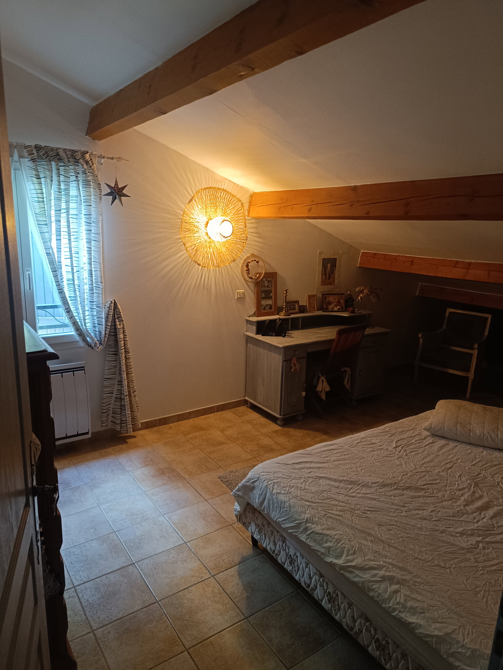 Homestay Aubais 658121