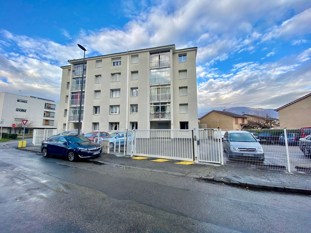 Onofhängeg Studio Saint-Martin-d'Hères 246934