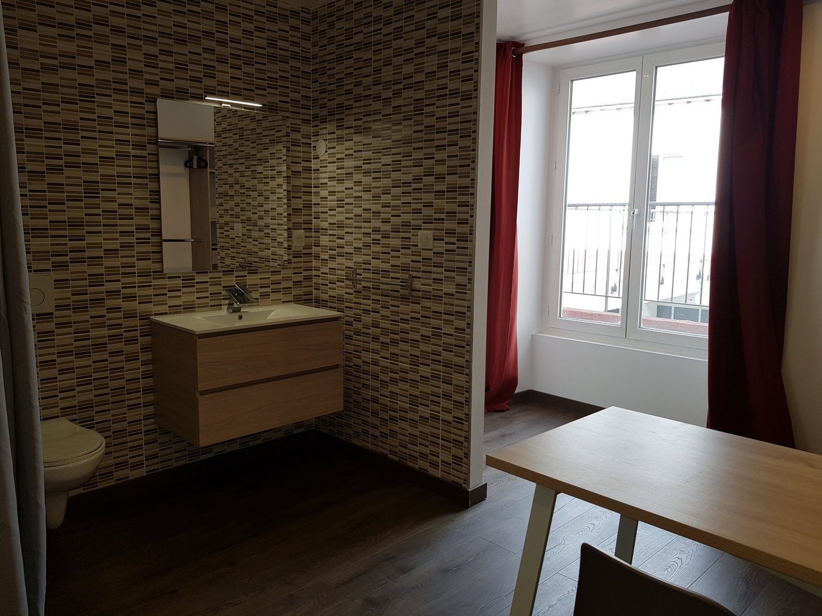 Ganz Haus Orléans 234063