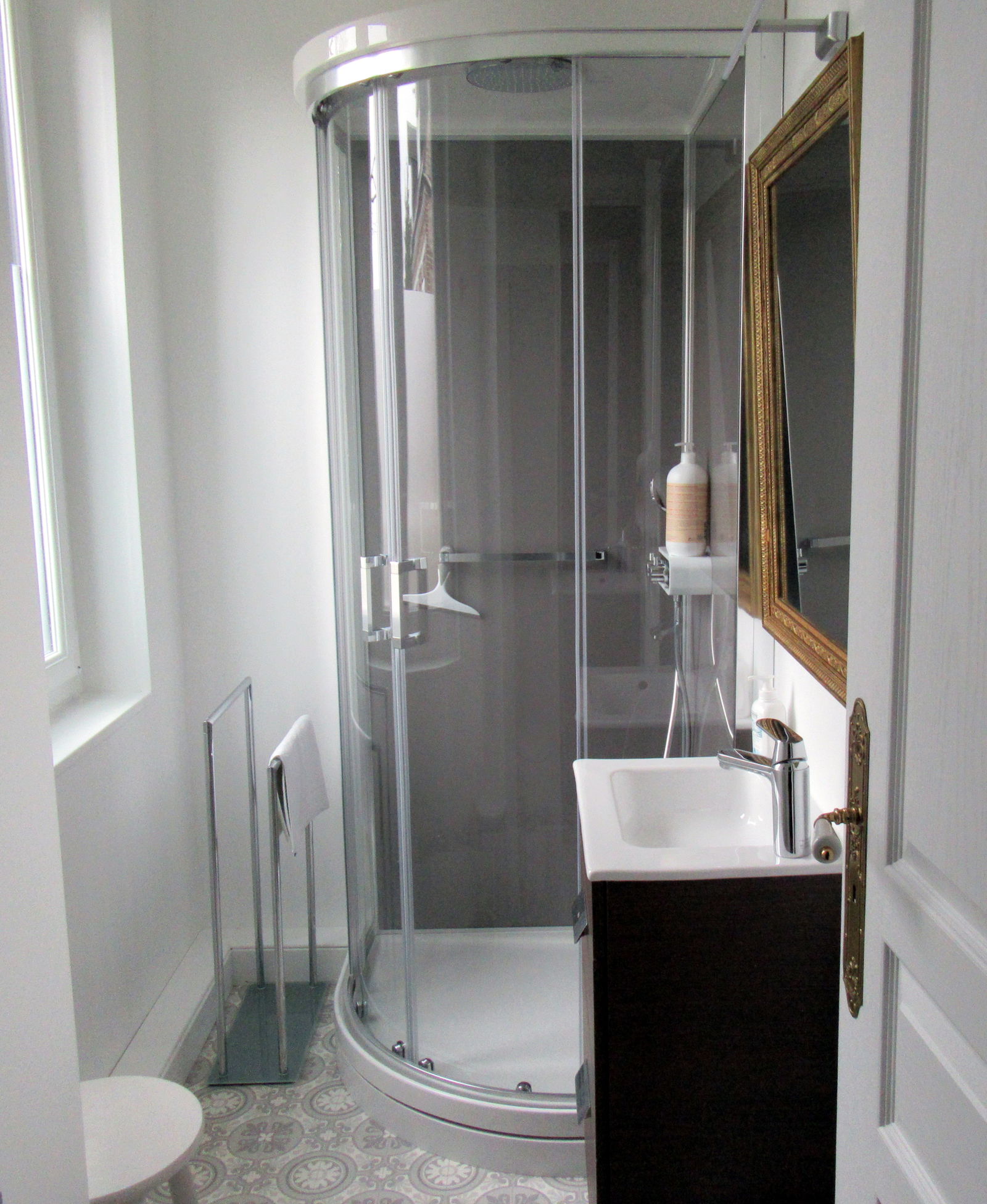 Homestay Bihorel 432197