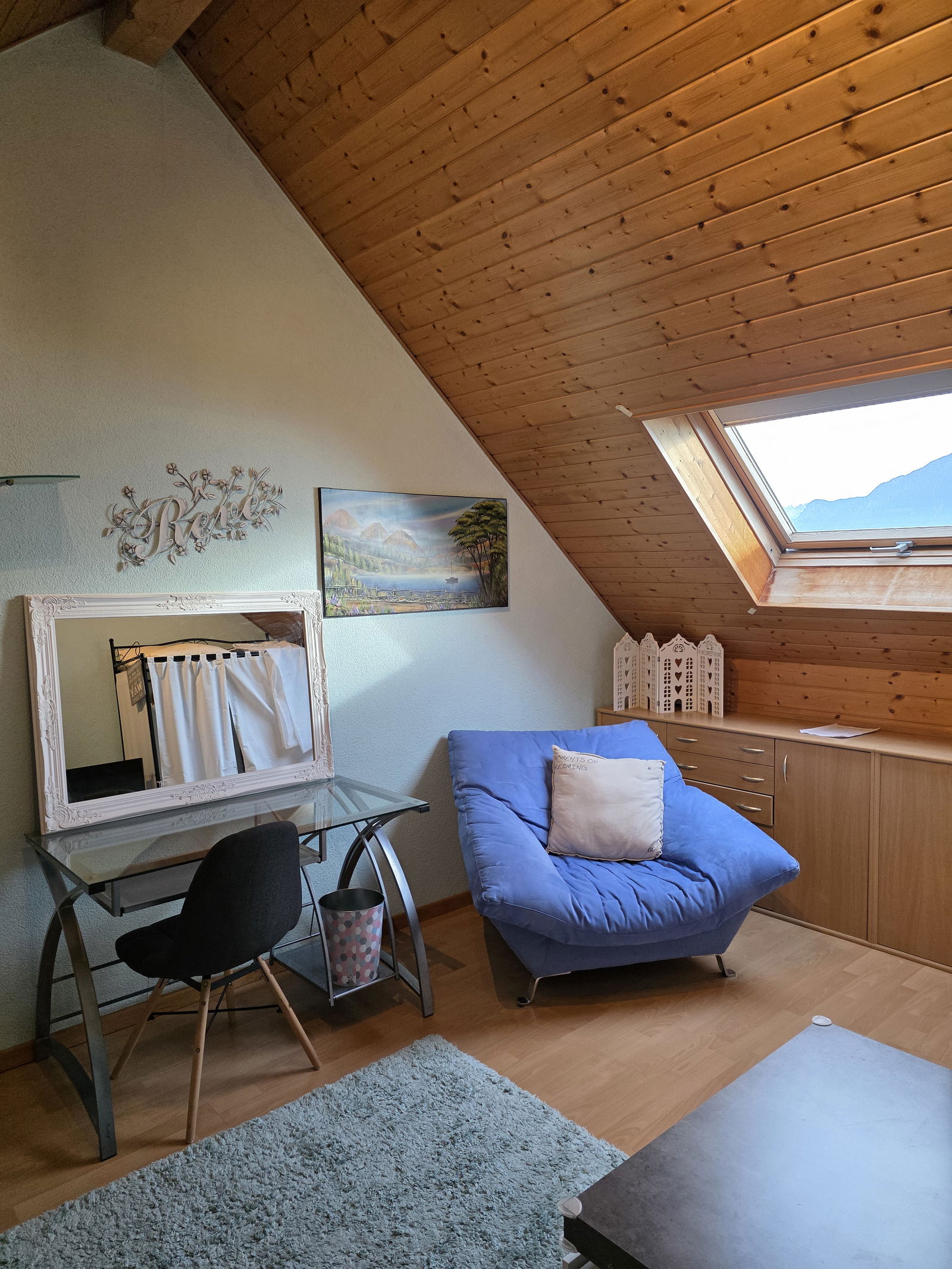 Homestay Corseaux 630310