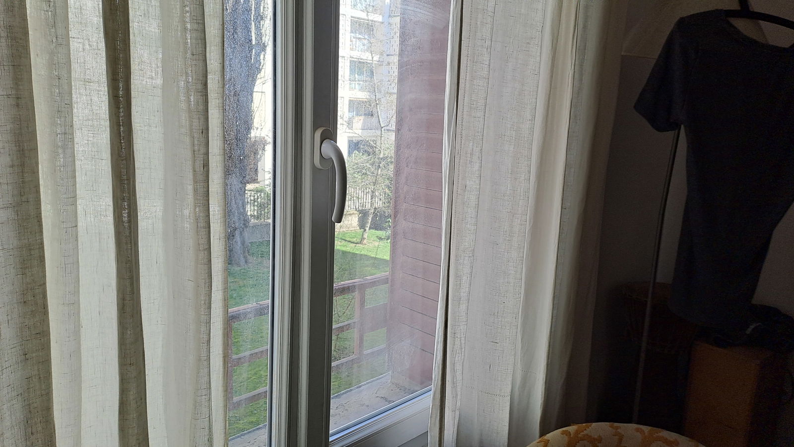 Homestay Paris 499960