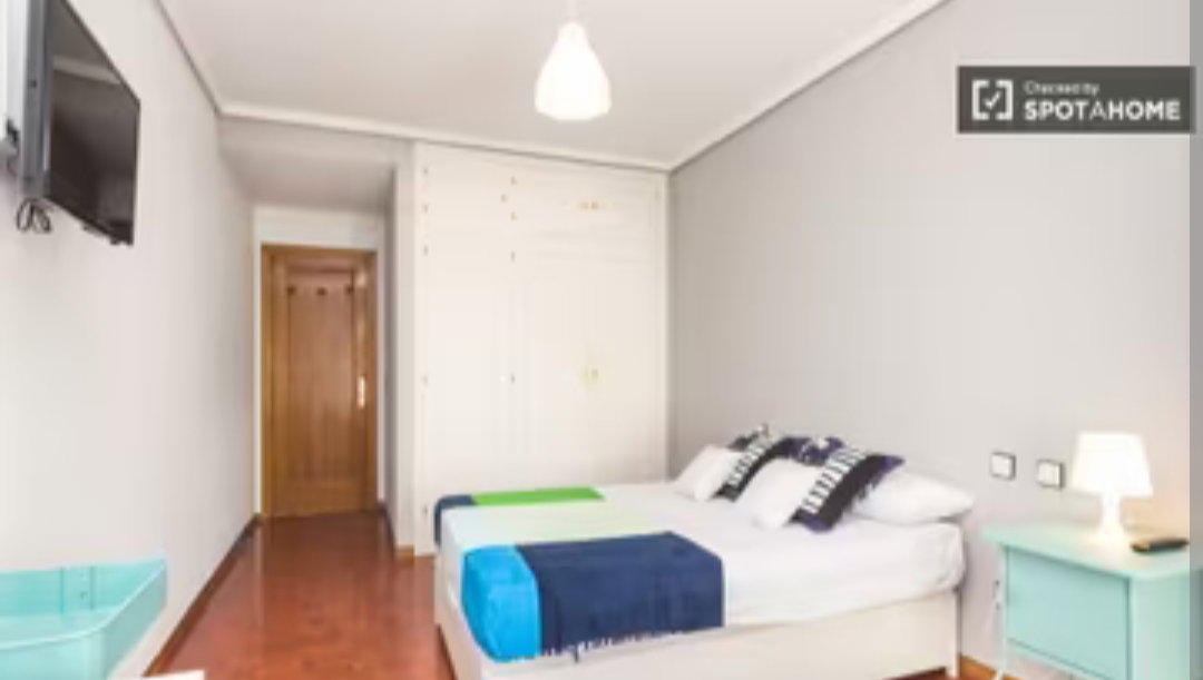 Homestay Pamplona 525489