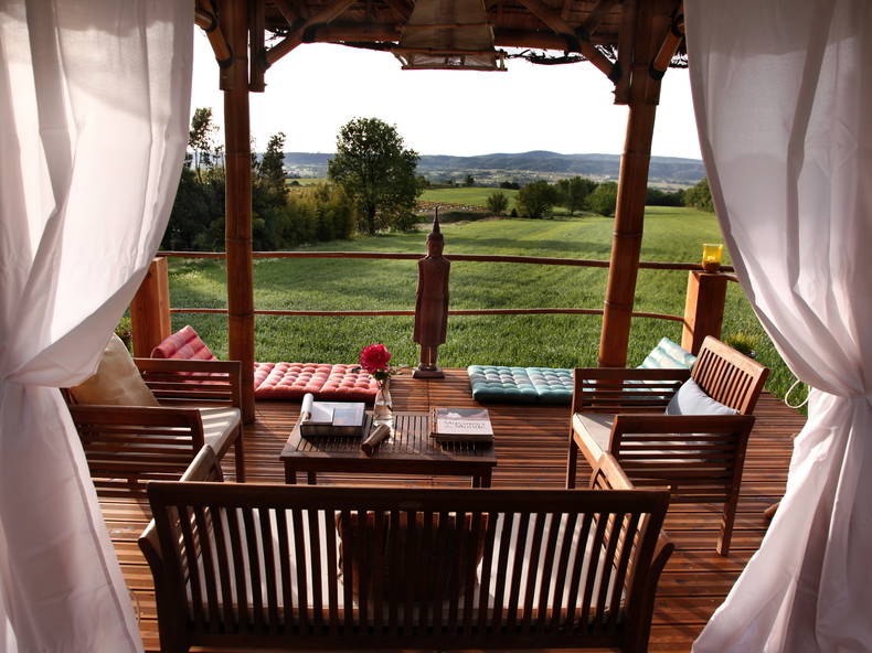 Bed And Breakfast Aigremont 90126-3