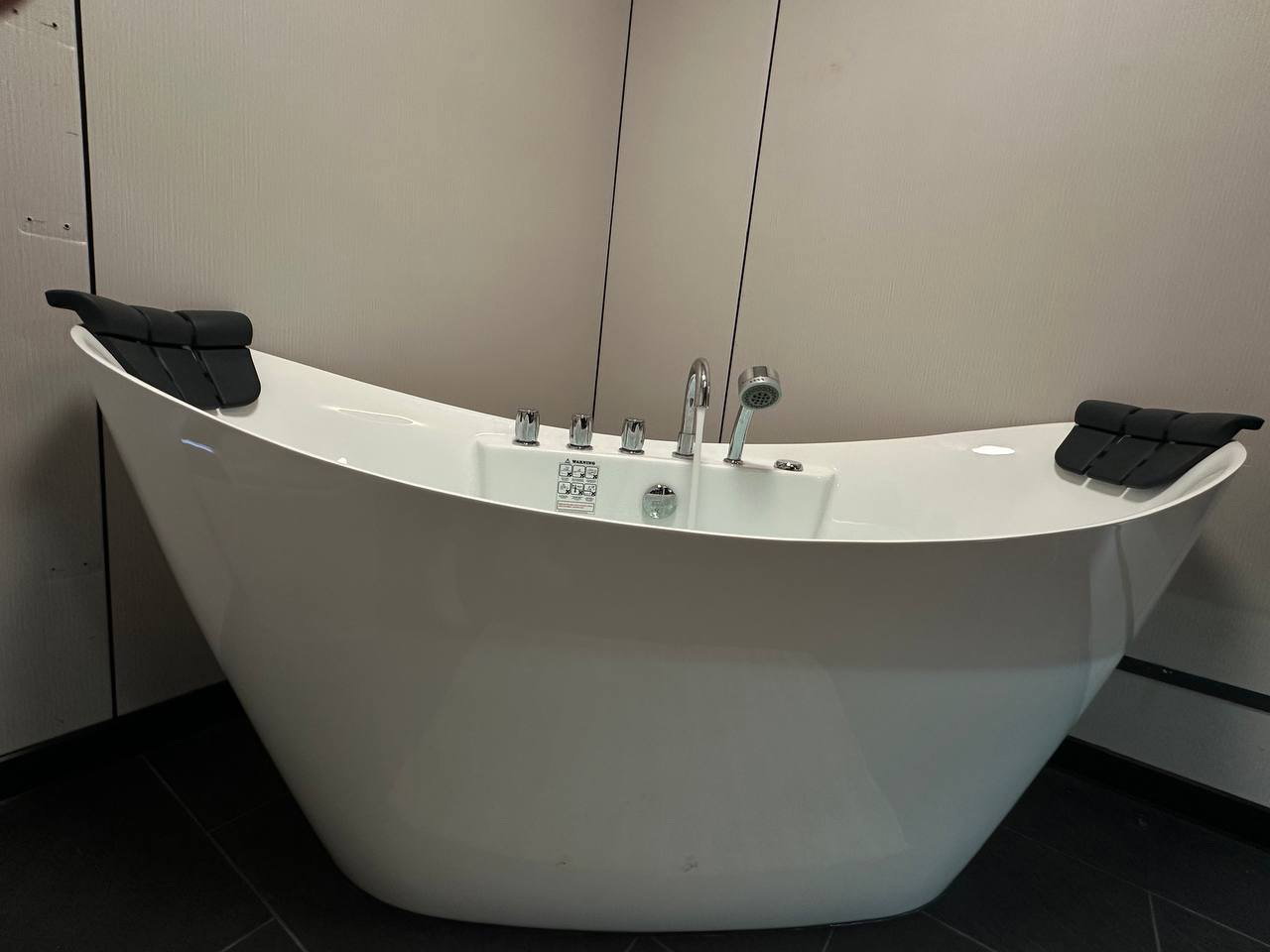 Gesamte Unterkunft North Vancouver 677395