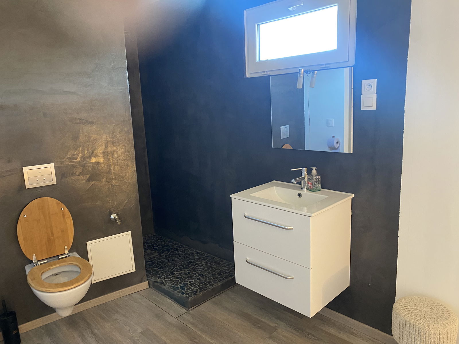 Unabhängiges Studio Nîmes 191440