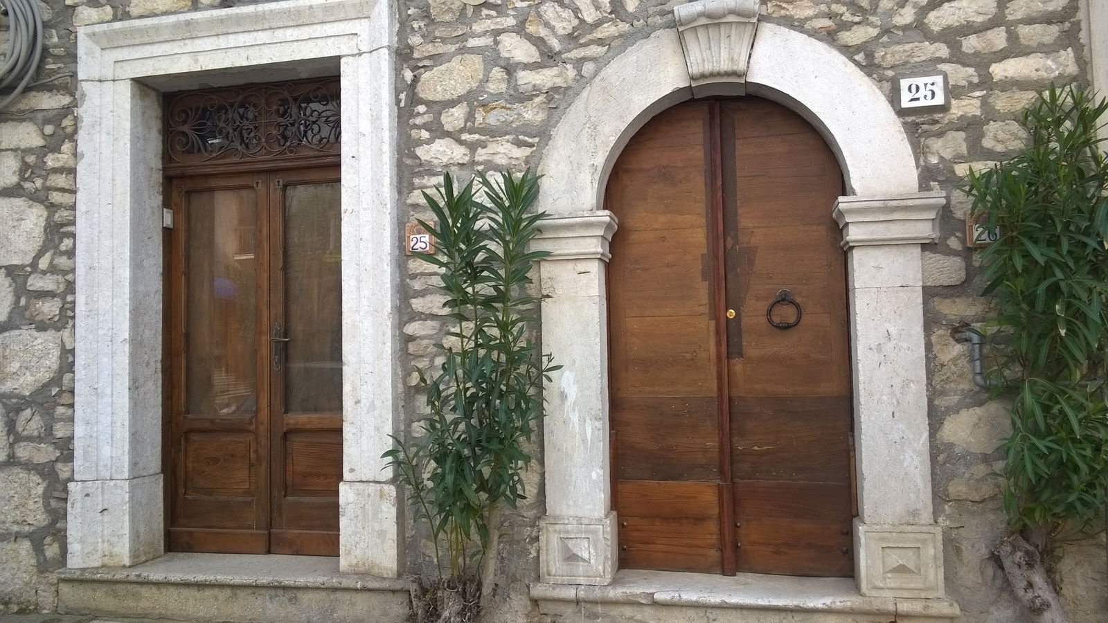 Unabhängiges Studio Campolattaro 195807