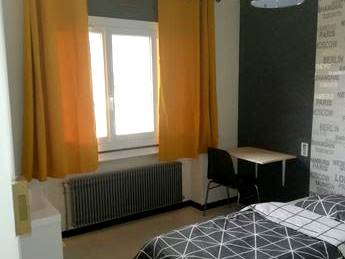 Roomlala | Zimmer 10m2 In Wohnung 110m2