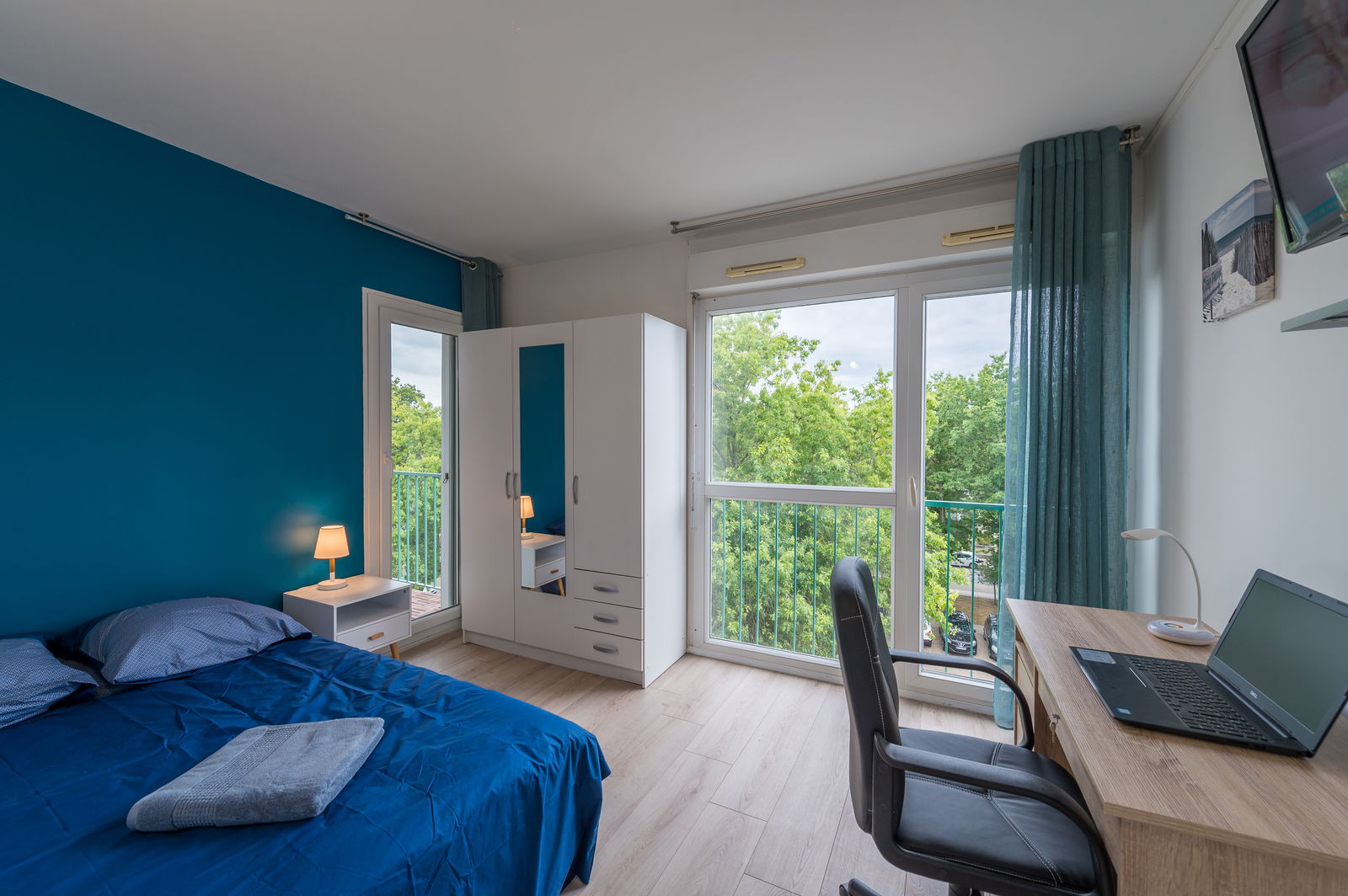 Kolokation Pessac 246503