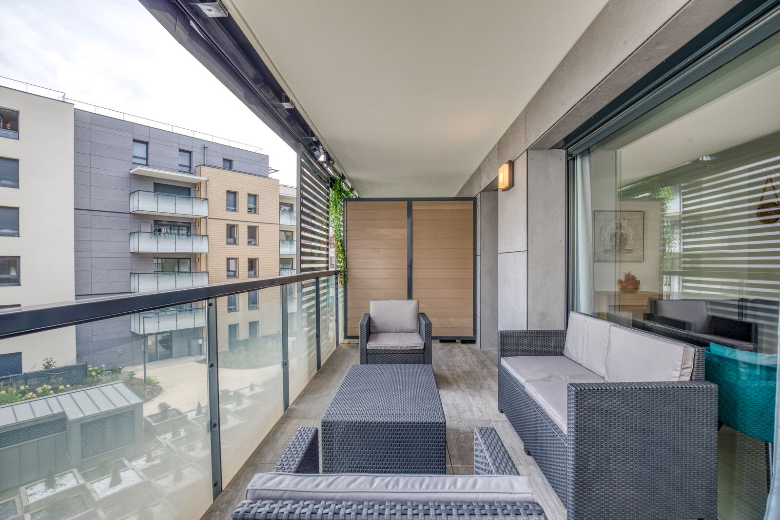 Kolokation Ferney-Voltaire 253886