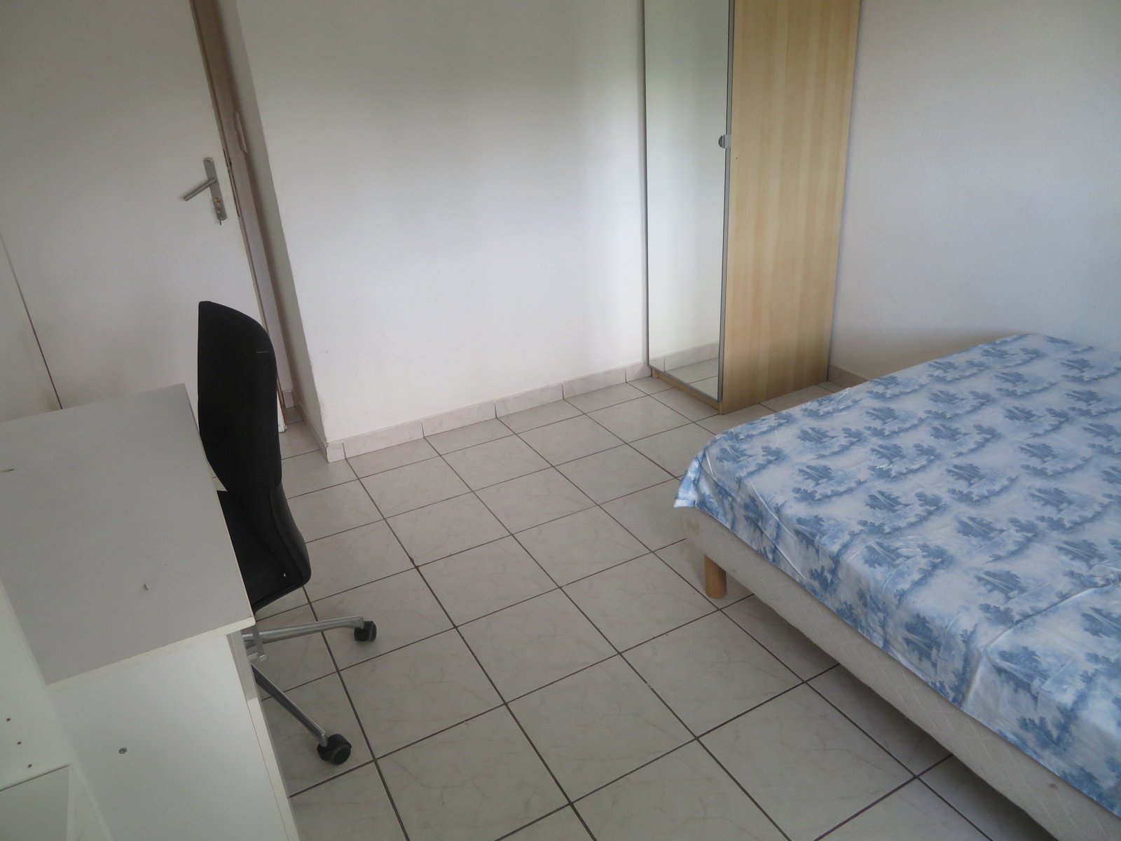 Wohngemeinschaft Saint-Louis 670184