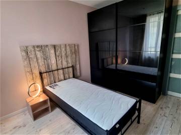 Roomlala | Zimmer von 11,38 m2 in einer Luxuswohnung