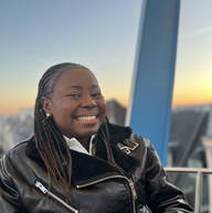 Roomlala | Yvette M.