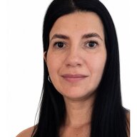 María